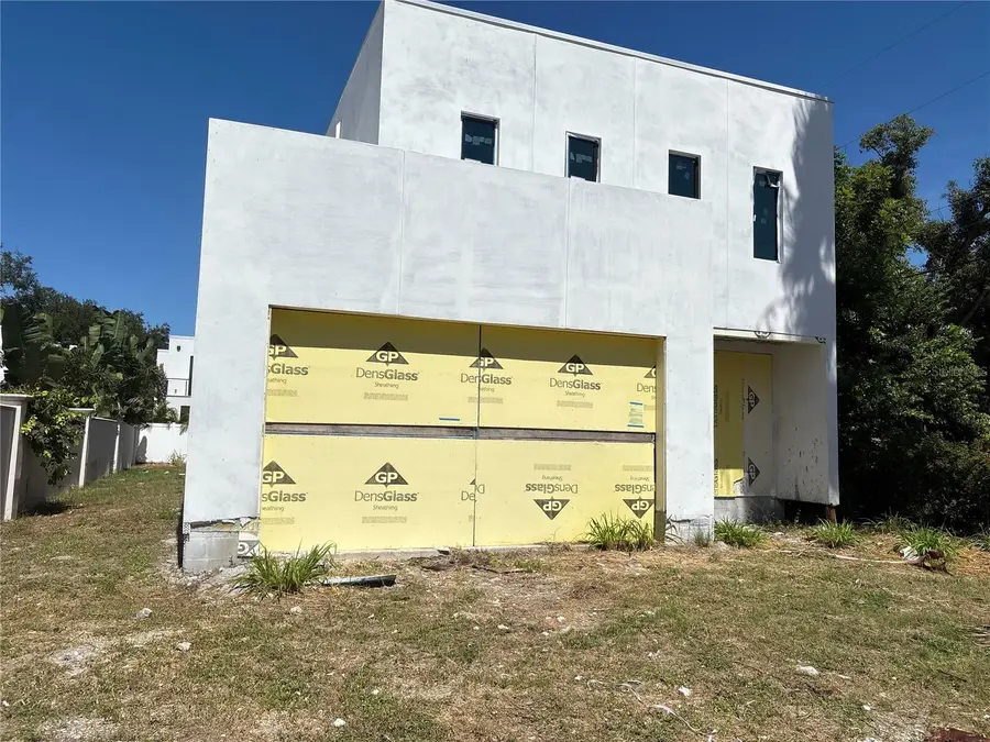 1731 Siesta Drive, Sarasota, FL 34239 - Image #2