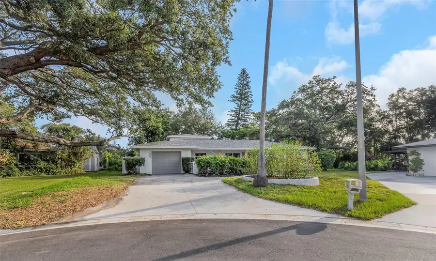 1905 Pinetree Lane, Largo, FL 33770 - Image #3