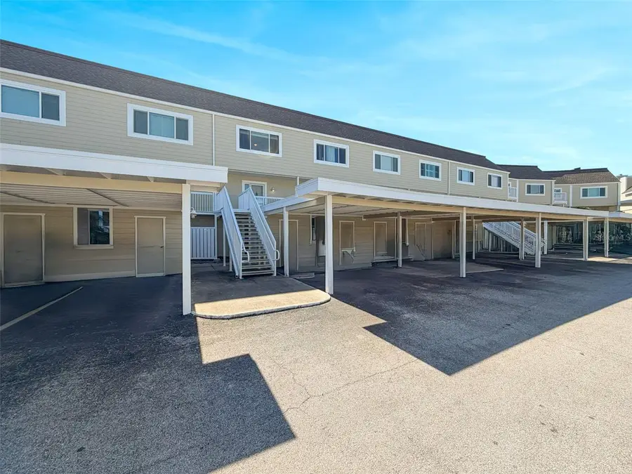 433 S Paula Drive #23, Dunedin, FL 34698 - Image #3