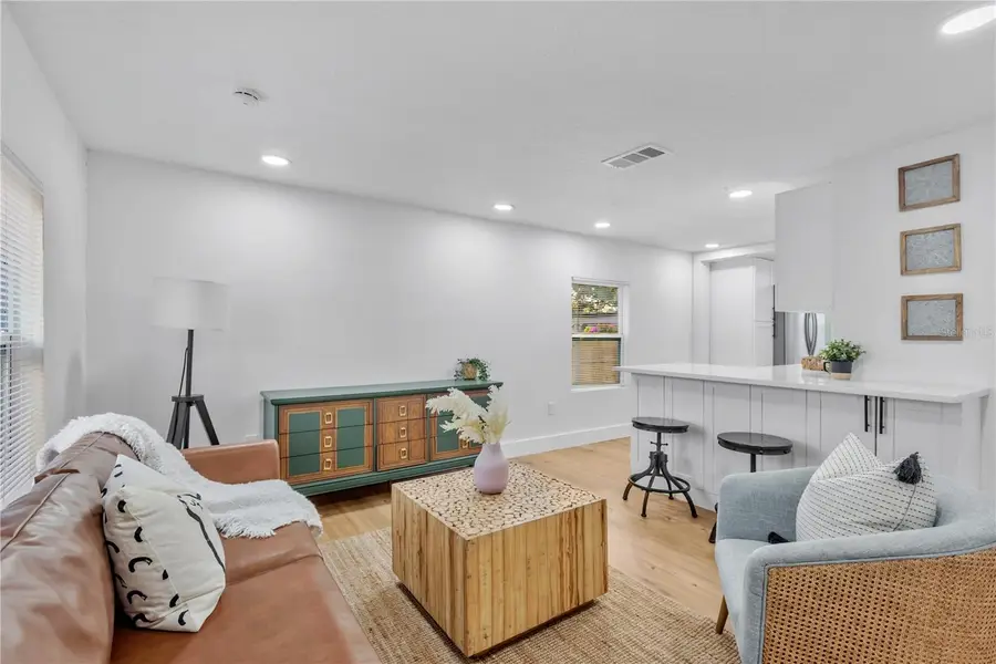 5000 43rd Avenue N, Saint Petersburg, FL 33709 - Image #2