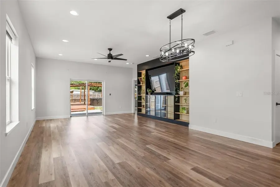 4920 69th Street N, Saint Petersburg, FL 33709 - Image #3