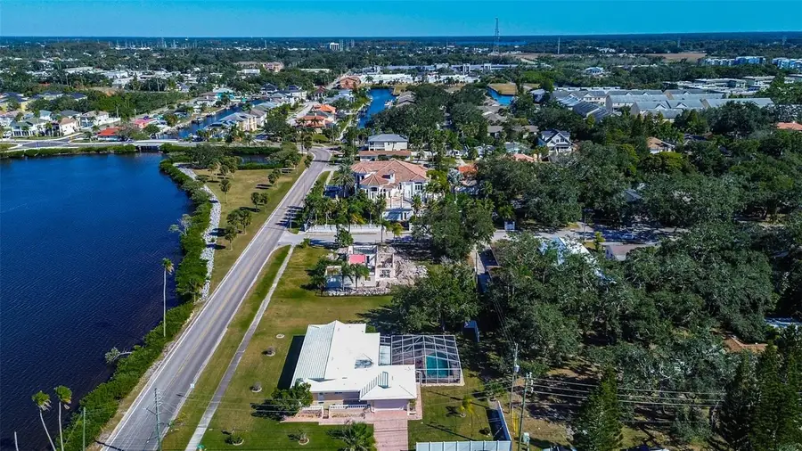 809 Whitcomb Boulevard, Tarpon Springs, FL 34689 - Image #3