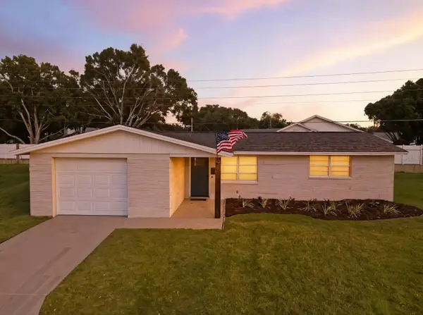 2721 Flint Isle Place, HOLIDAY, FL 34691