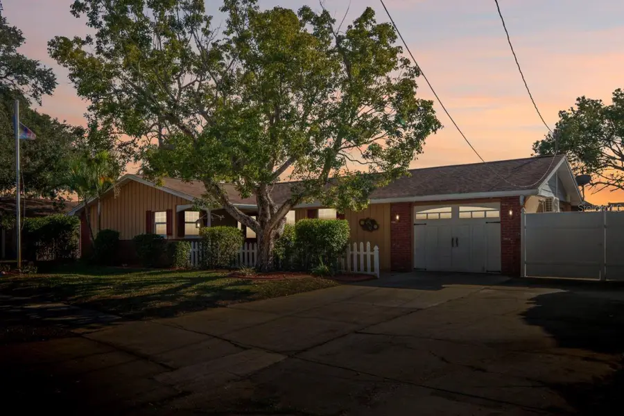 5820 Melaleuca Drive, Holiday, FL 34690 - #2