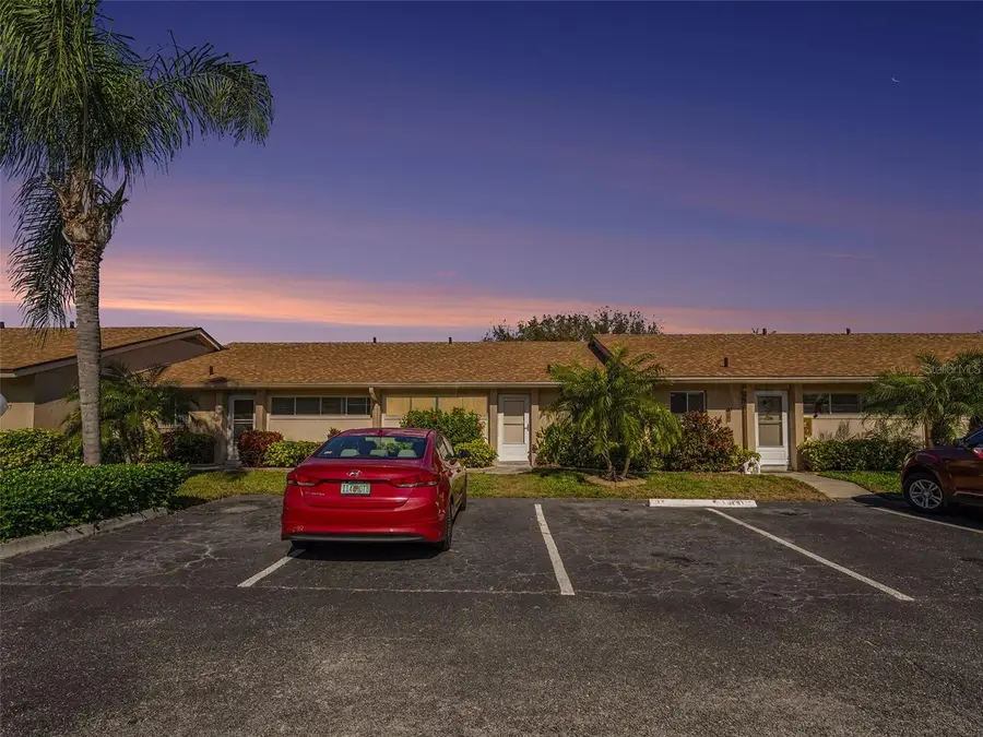 2779 Woodgate Lane #33, Sarasota, FL 34231 - Image #3