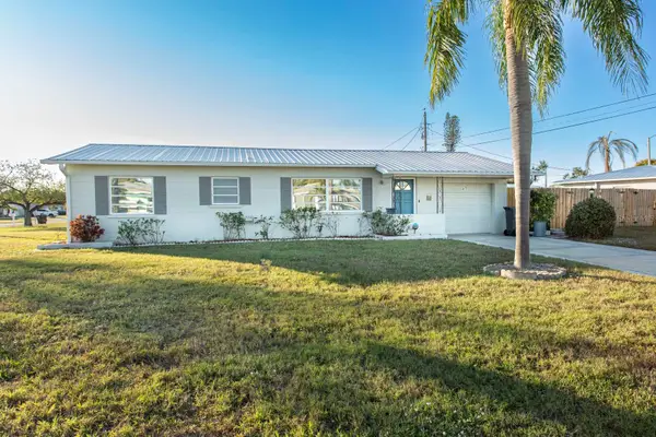 4673 Orlando Circle, BRADENTON, FL 34207