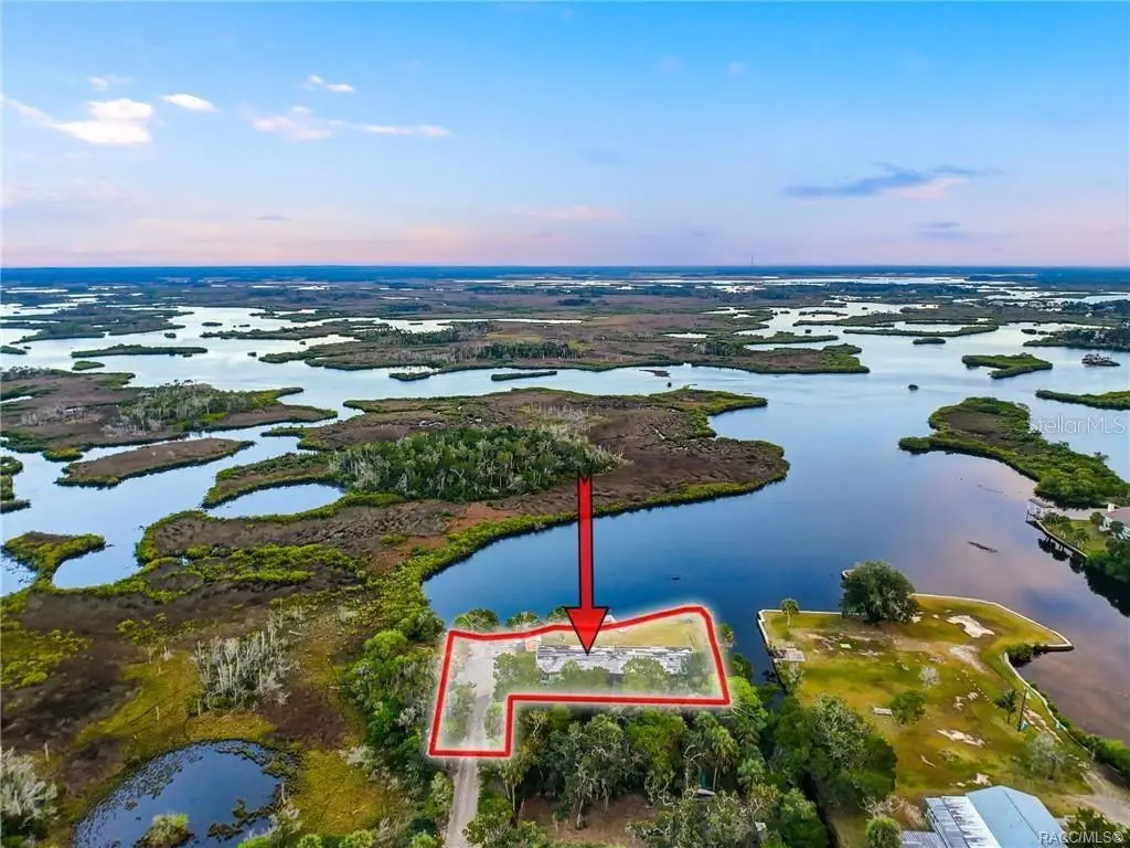 14190 W Sutton Court, Crystal River, FL 34429 - Image #1