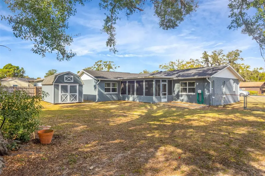 609 King Henry Court, Seffner, FL 33584 - #2
