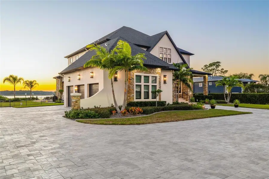 732 Shore Drive E, Oldsmar, FL 34677 - Image #3