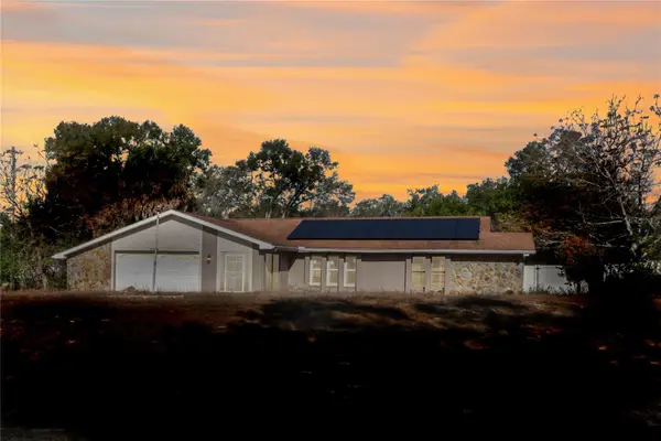 8209 Chaucer Drive, WEEKI WACHEE, FL 34607