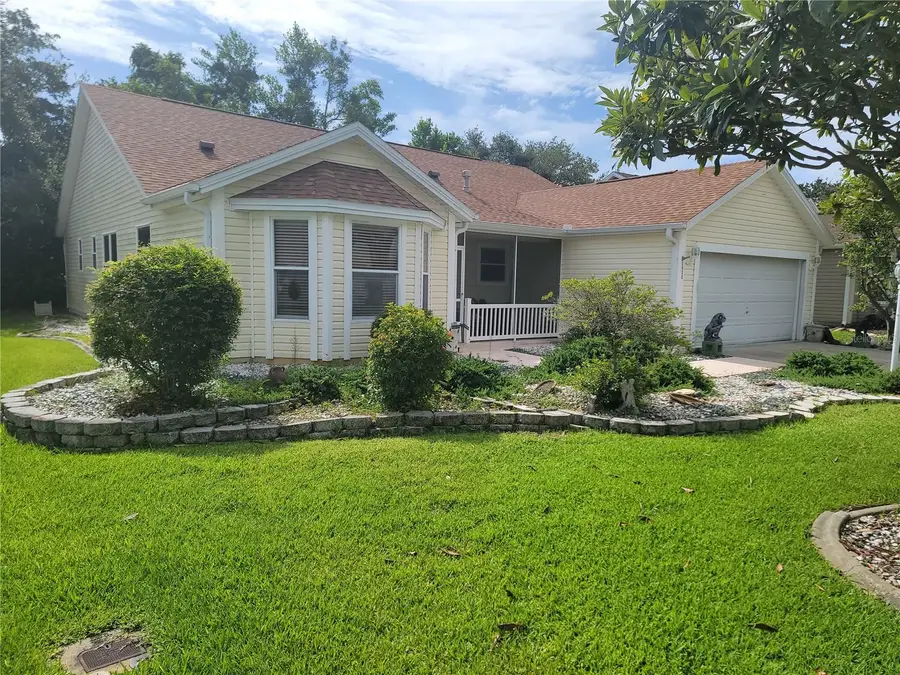 1033 Oak Forest Drive, The Villages, FL 32162 - Image #2