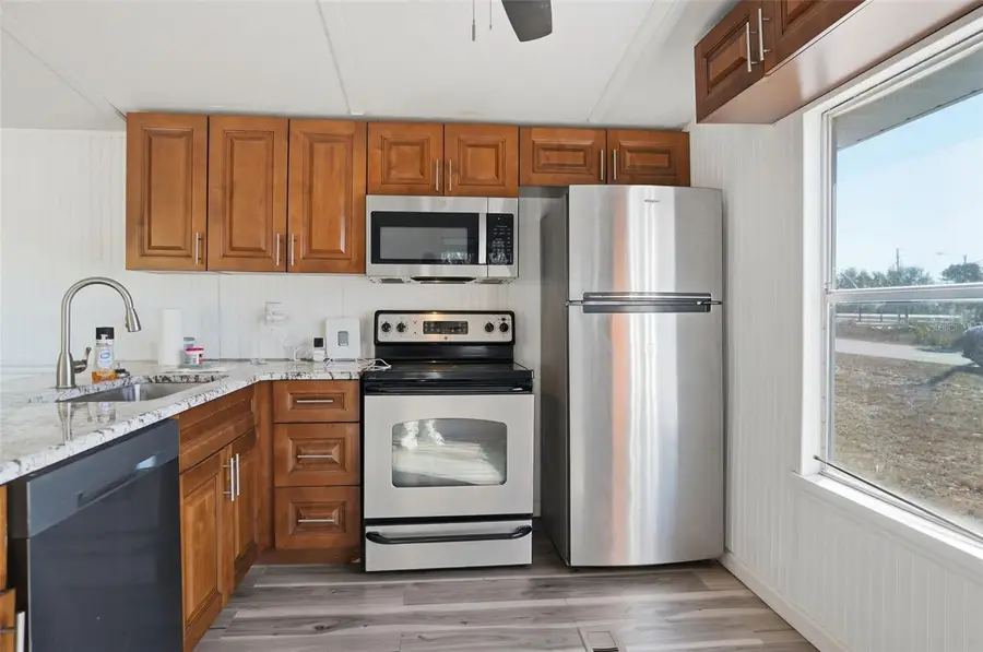 9727 Lake Drive, Weeki Wachee, FL 34613 - Image #2