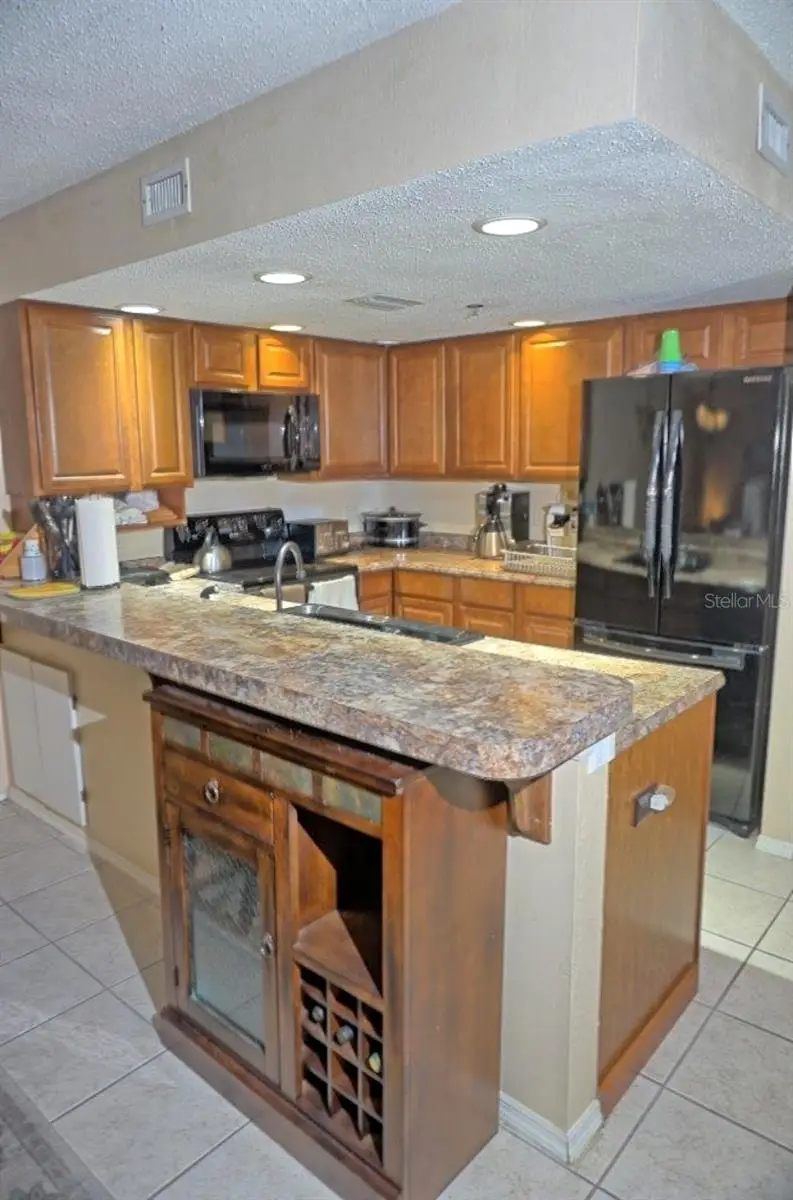 2051 Vista Del Sol Circle #202, Lutz, FL 33558 - #3