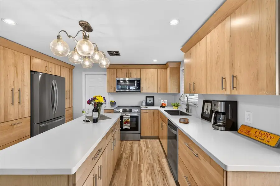 3849 Headsail Drive, New Port Richey, FL 34652 - #3