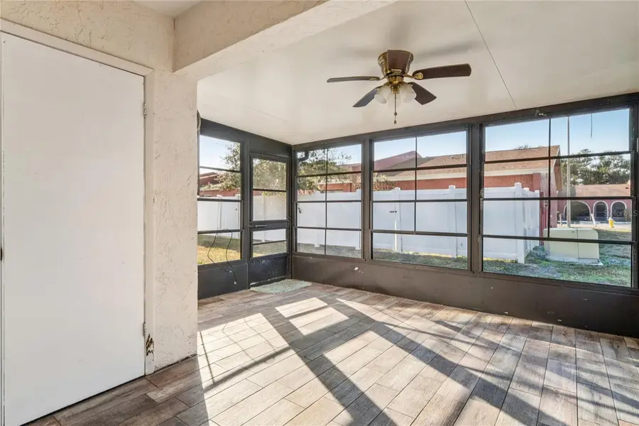 6324 Bonnie Bay Circle N, Pinellas Park, FL 33781 - #3