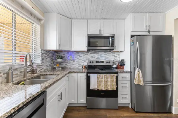 3710 Lake Bayshore Drive #k416, BRADENTON, FL 34205