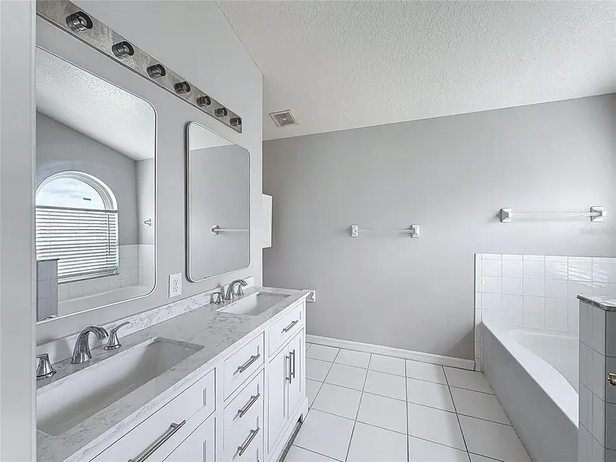 4224 Savage Station Circle, New Port Richey, FL 34653 - #3