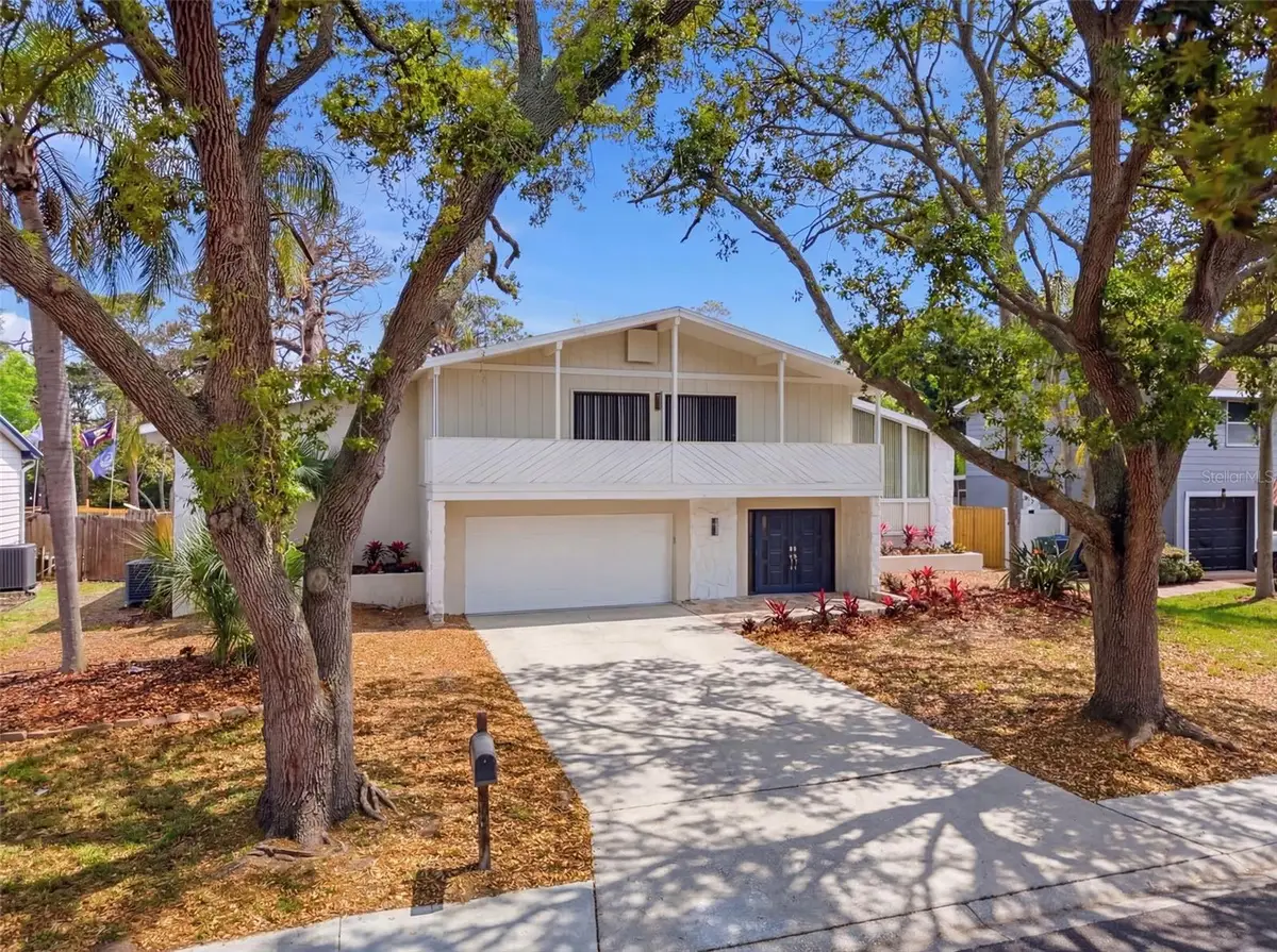 8430 144th Lane, Seminole, FL 33776 - #1