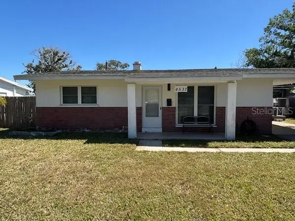 4531 Shore Acres Boulevard Ne, ST PETERSBURG, FL 33703