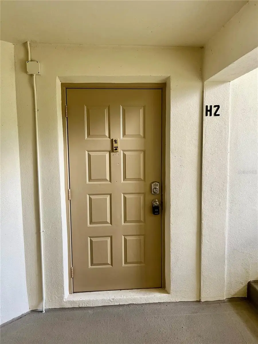 1423 Pine Glen Lane #H2, Tarpon Springs, FL 34688 - #3