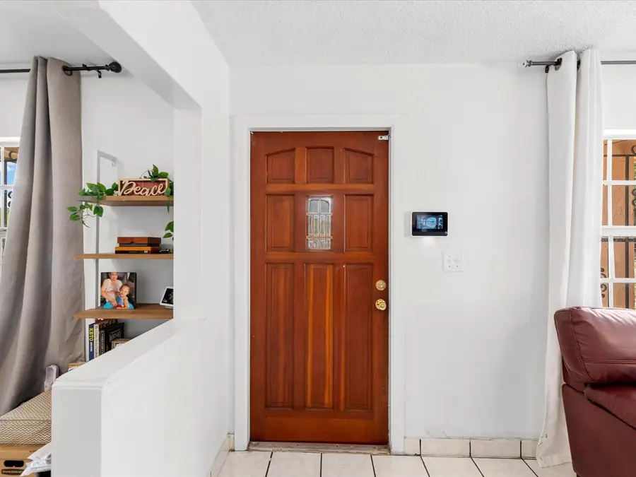 1810 Green Ridge Road, Tampa, FL 33619 - #2