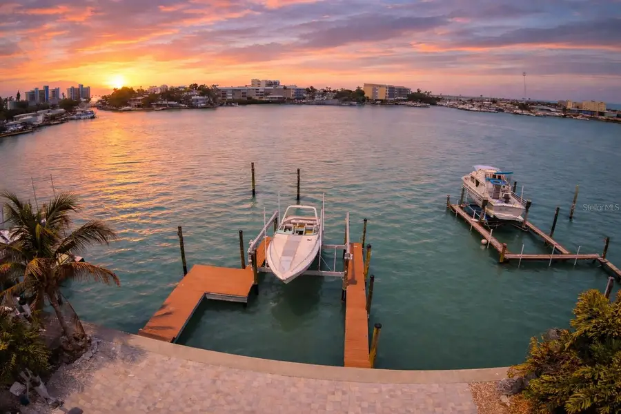 352 145th Avenue E, Madeira Beach, FL 33708 - #2