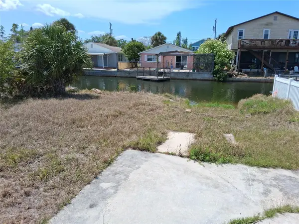 6760 Puffin Lane, HUDSON, FL 34667