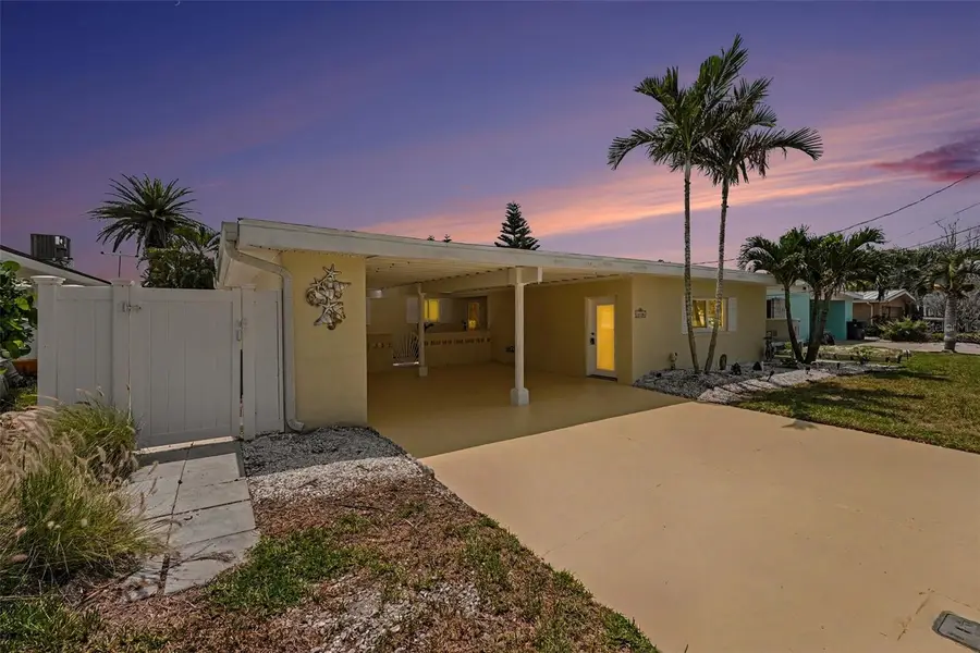 16126 4th Street E, Redington Beach, FL 33708 - #2