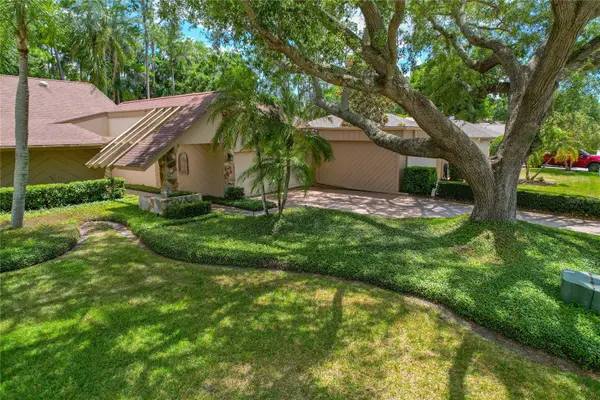 3071 Bolt Drive, PALM HARBOR, FL 34685