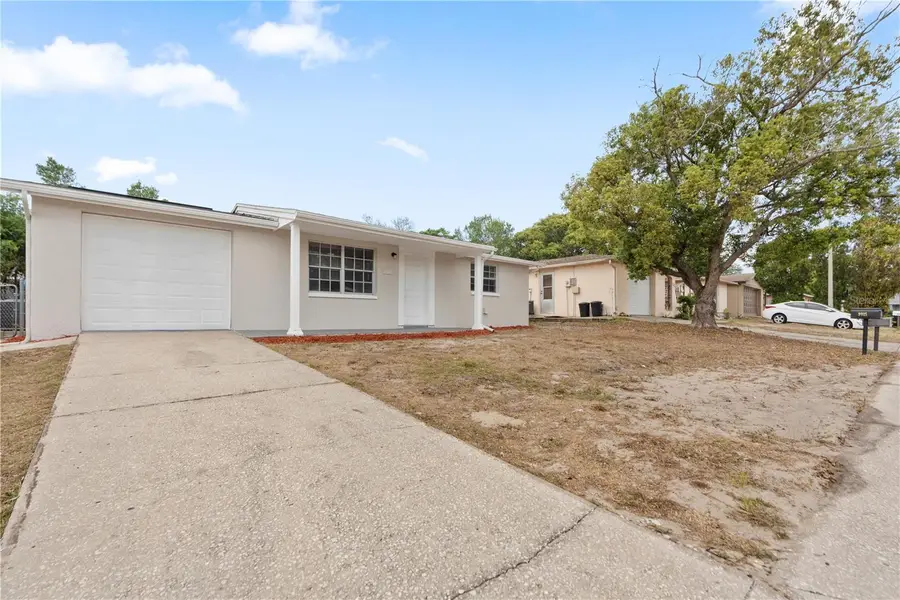 9915 Richwood Lane, Port Richey, FL 34668 - #2