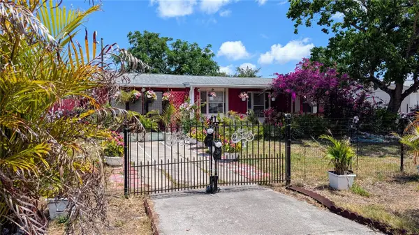 4737 Longwood Avenue, HOLIDAY, FL 34690