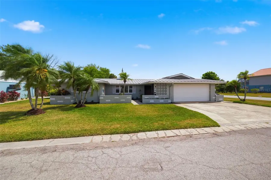 4832 Shell Stream Boulevard, New Port Richey, FL 34652 - #2