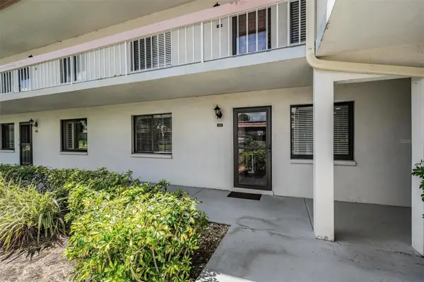 107 Lakeview Place #7, OLDSMAR, FL 34677