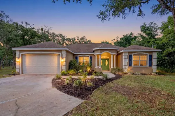 12040 Centralia Road, WEEKI WACHEE, FL 34614