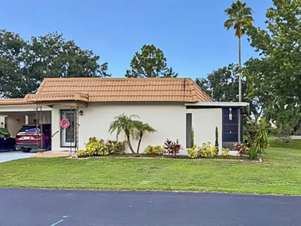 9143 Via Recreo, NEW PORT RICHEY, FL 34655