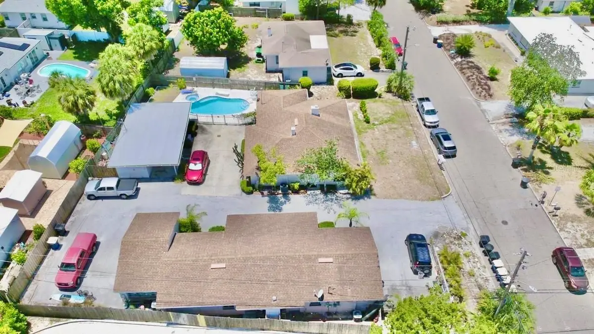 411 Pleasant Street, Clearwater, FL 33755 - #1