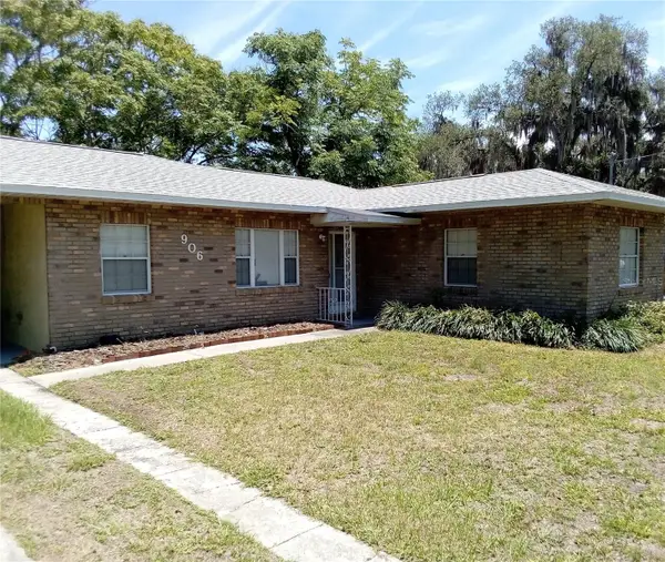 906 Oak Drive, LEESBURG, FL 34748