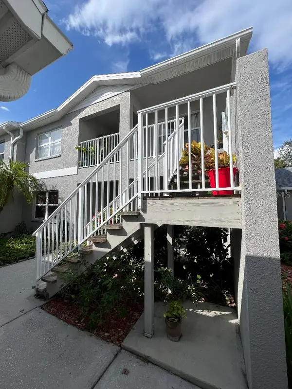 9485 Hamlin Boulevard #8, SEMINOLE, FL 33776