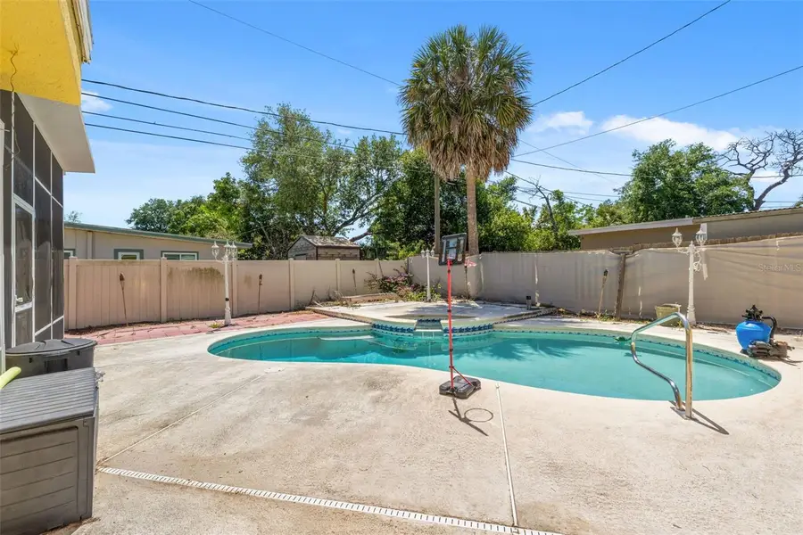 7300 11th Avenue N, Saint Petersburg, FL 33710 - #2