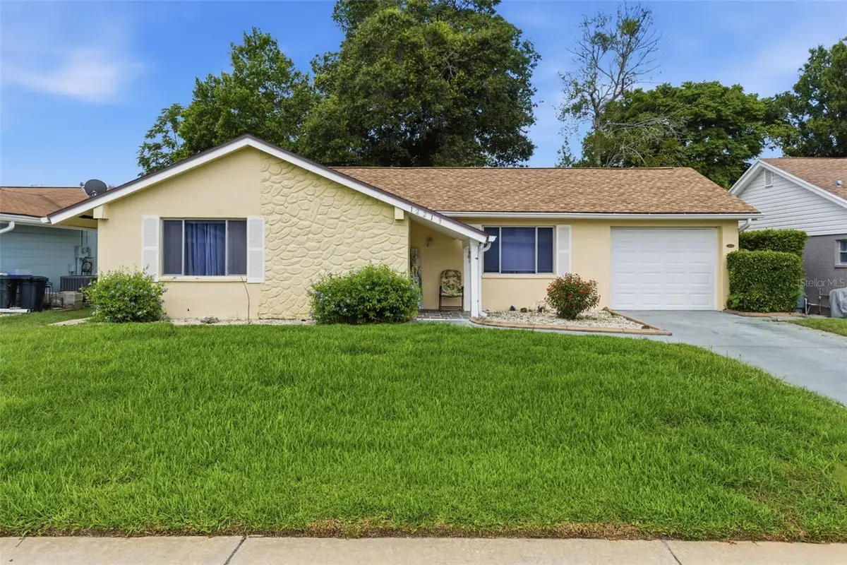 12219 Quail Run Row, Bayonet Point, FL 34667 - #1