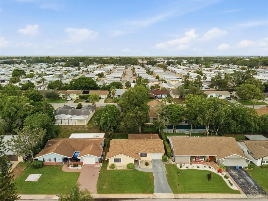 12219 Quail Run Row, Bayonet Point, FL 34667 - #2