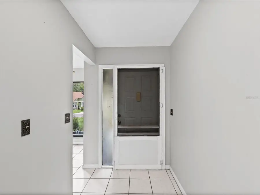 11614 Rose Tree Drive, New Port Richey, FL 34654 - #2