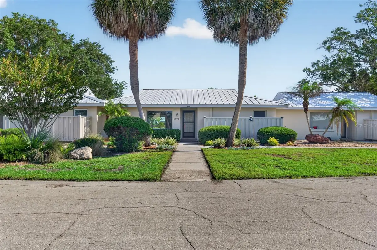 11643 W King Fisher Court #200, Crystal River, FL 34429 - #1