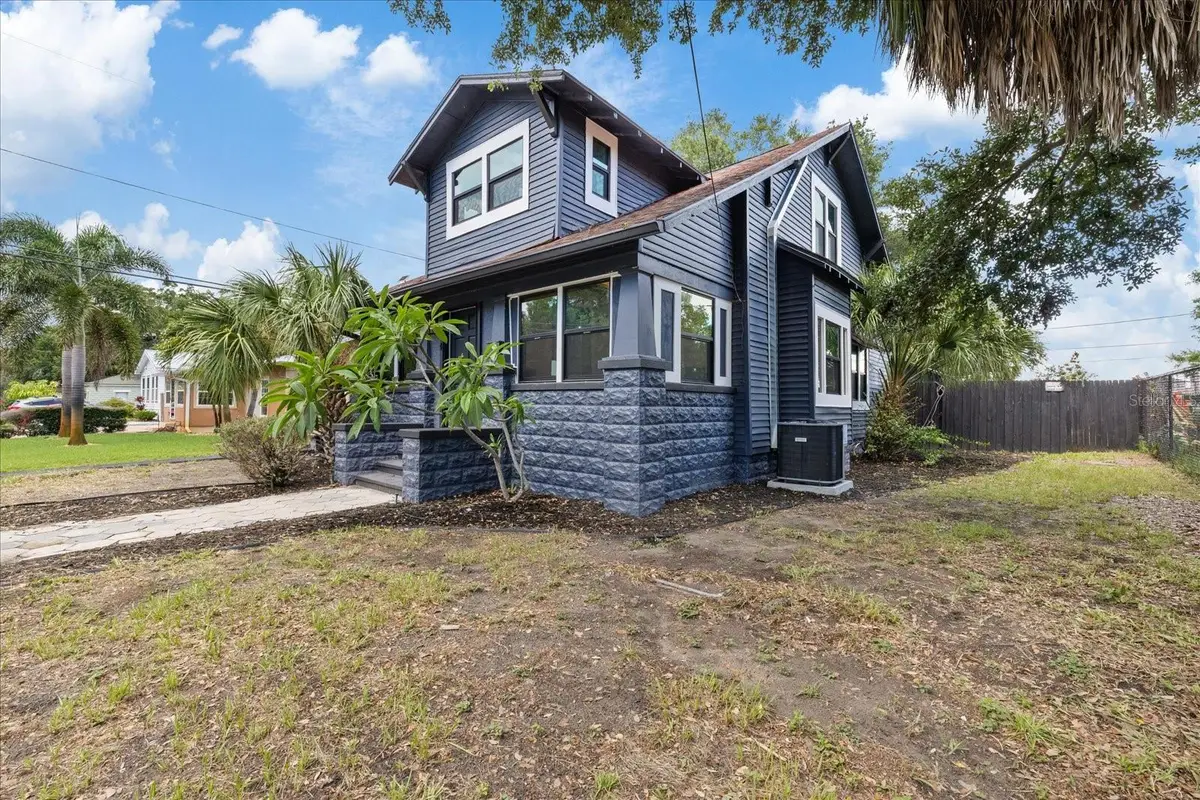 1618 12th Street S, Saint Petersburg, FL 33705 - #1