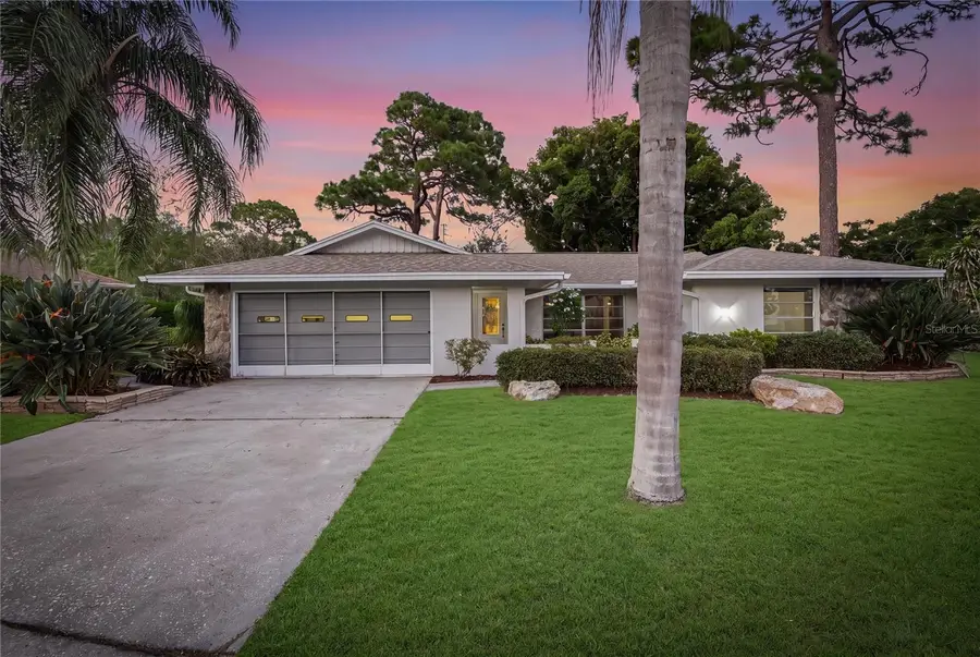 505 Bamboo Court, Tarpon Springs, FL 34689 - #2