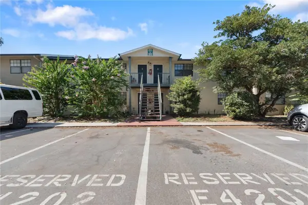 204 Pine Tulip Court #201, TAMPA, FL 33612