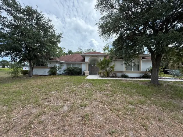 2037 Finland Drive, SPRING HILL, FL 34609
