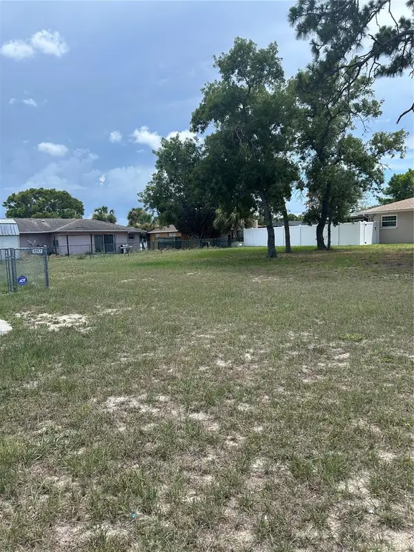 5470 Mariner Boulevard, SPRING HILL, FL 34609