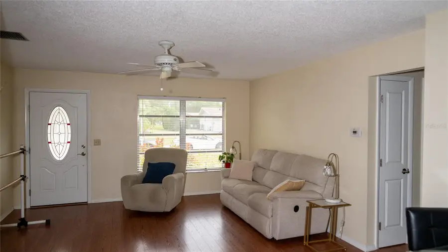 150 Stafford Circle, Palm Harbor, FL 34684 - #3