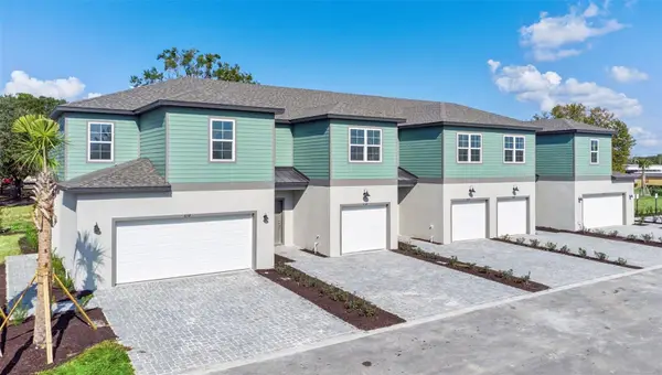2294 Red Pine Court, EUSTIS, FL 32726